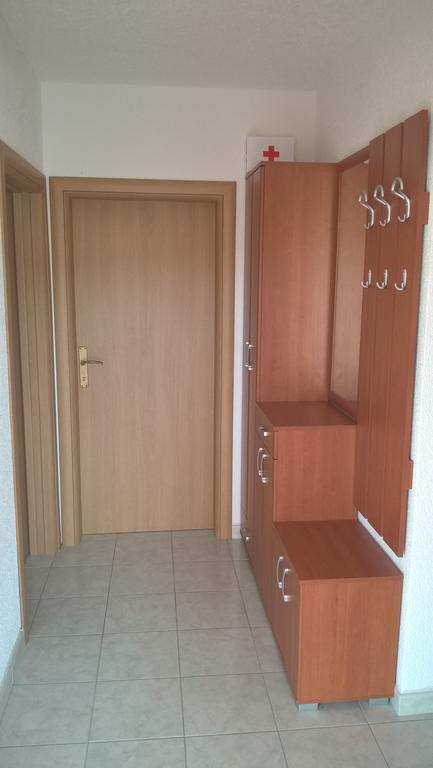 Apartmani Ramljak Marina Εξωτερικό φωτογραφία